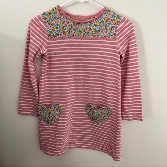 Mini Boden Pink Striped Heart Fun Pocket Cotton Jersey Dress Sz 9-10y *U17 - Picture 2 of 3